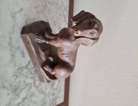 Bassotto in legno vintage marchio VDF Handcarved Italy dimensioni cm .14x cm.7 x cm.16.Vendo € 88. G