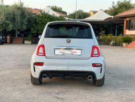 Abarth 595 1.4 Turbo T-Jet 145 CV –