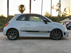 Abarth 595 1.4 Turbo T-Jet 145 CV –