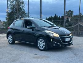 Peugeot 208 1.6 BlueHDi 75 CV Allure