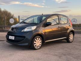 Peugeot 107 1.0 68CV 5p. Sweet Years