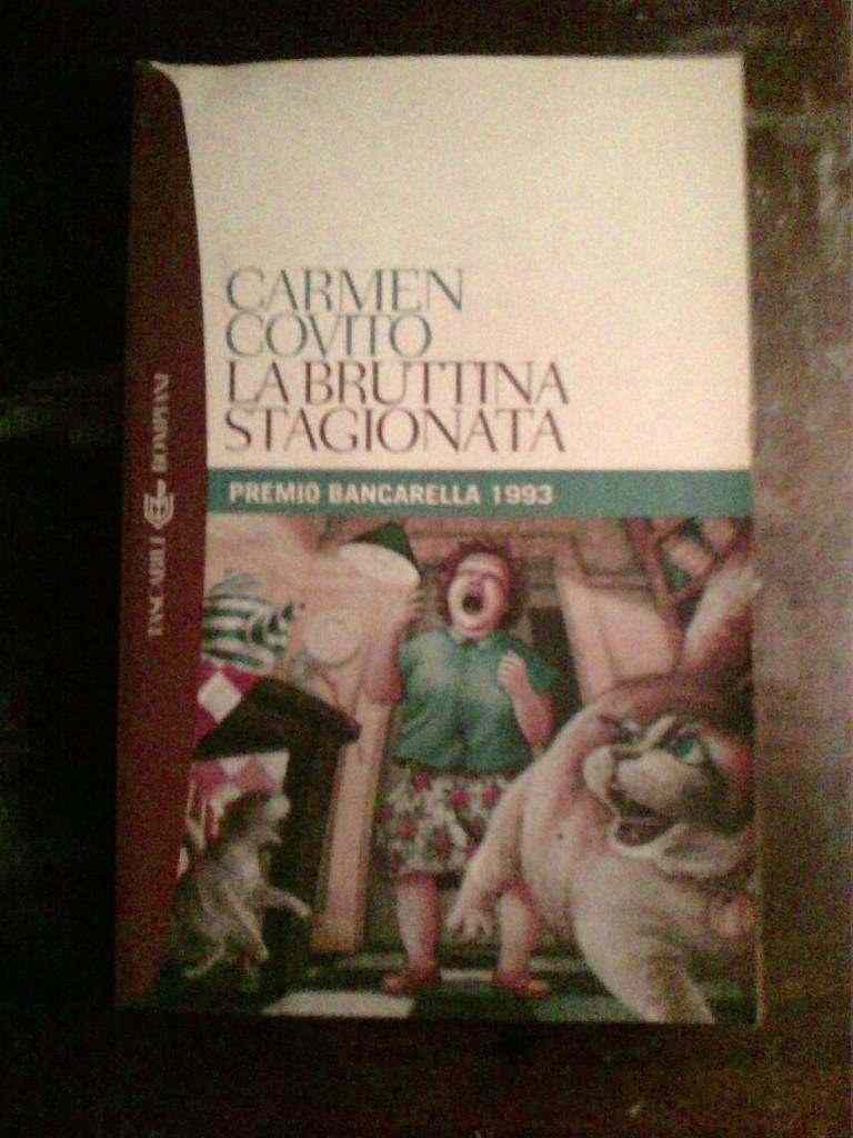 Carmen Covito - La bruttina stagionata