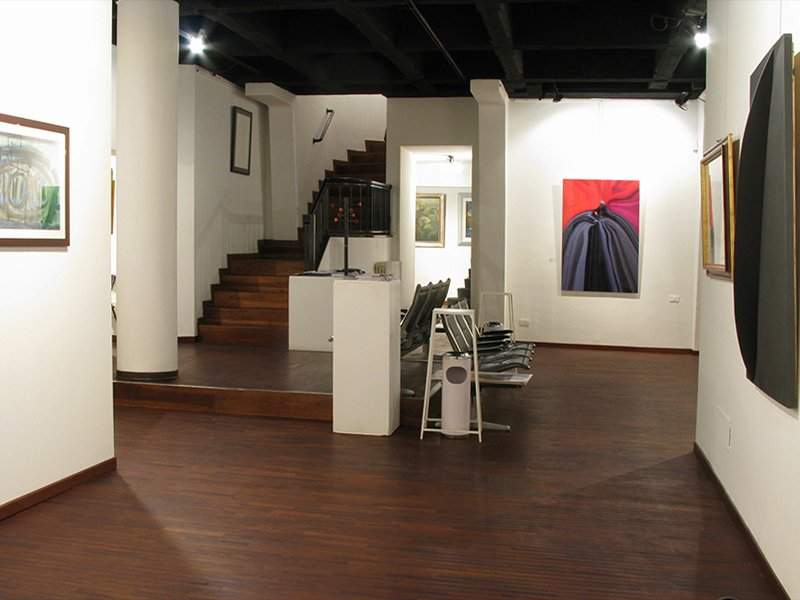 vendita galleria d'arte showroom