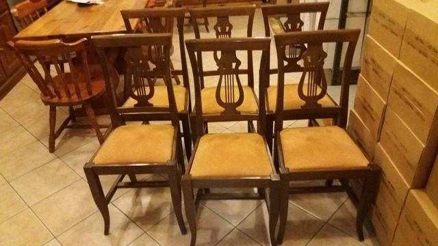 6 sedie in massello colore noce