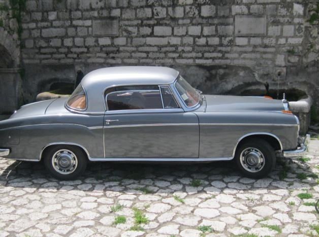 1958 Mercedes-Benz 220 Coupe